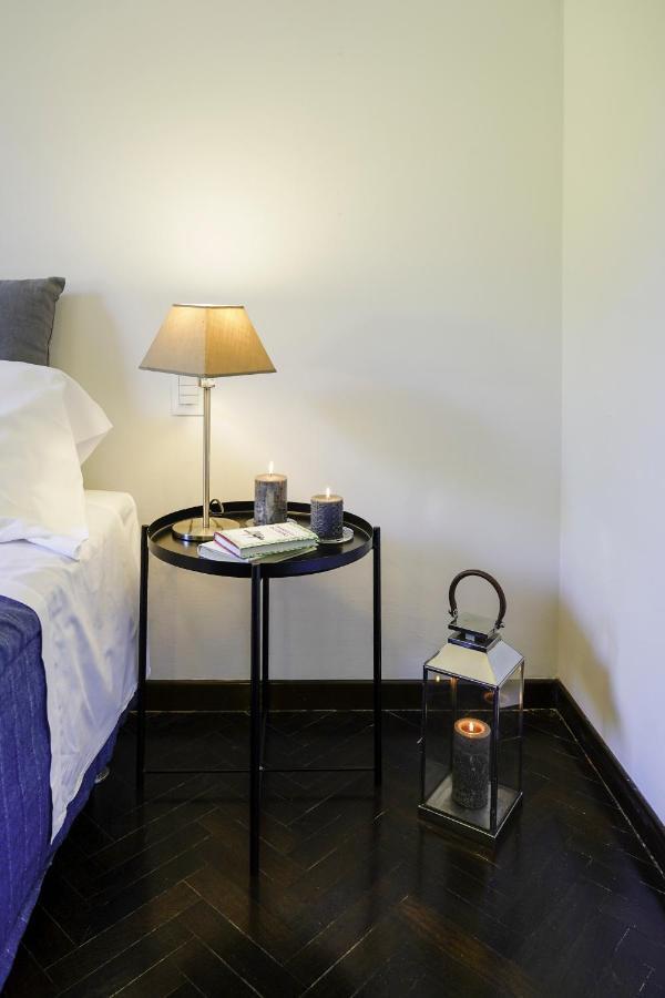 Cozy Roman Apartment With Parking Firenze Bagian luar foto